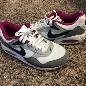 Size 7 Nike air